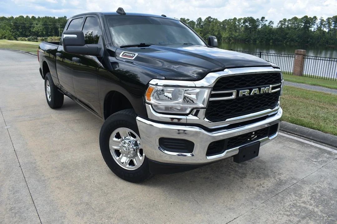 2023 Ram 2500 - Image 6 of 21