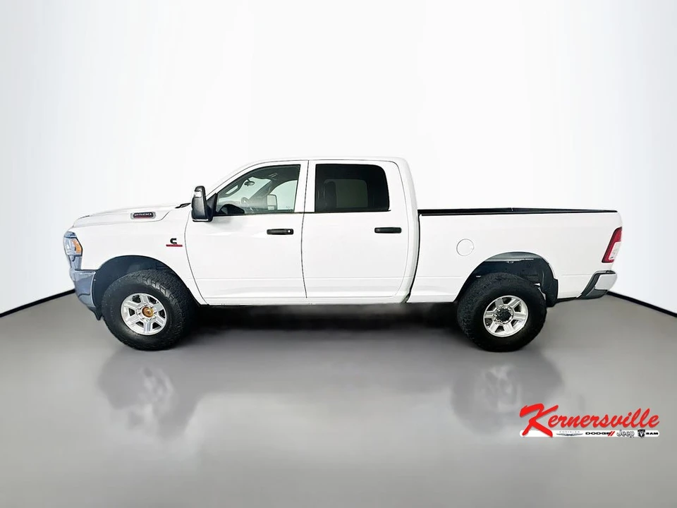 2023 Ram 2500 - Image 4 of 24