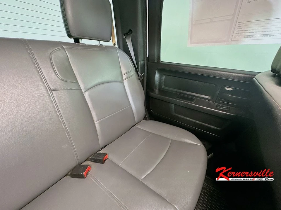 2023 Ram 2500 - Image 14 of 24