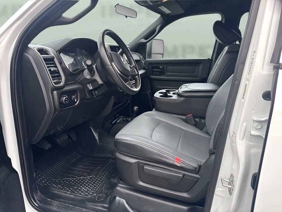 2023 Ram 2500 - Image 9 of 12