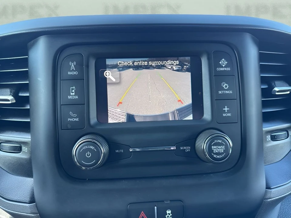 2023 Ram 2500 - Image 18 of 31