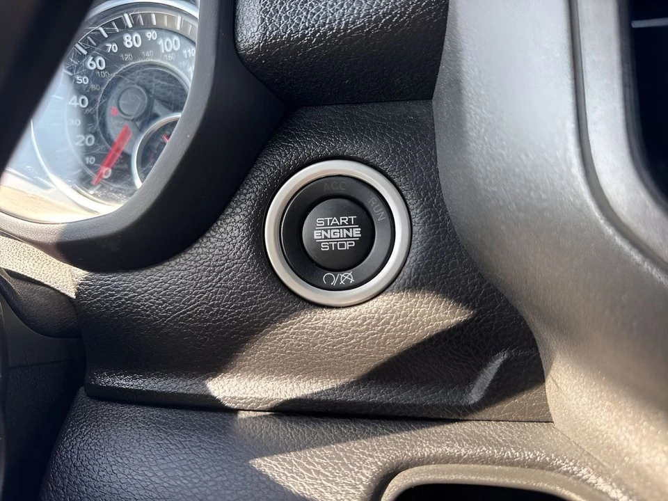 2023 Ram 2500 - Image 19 of 31