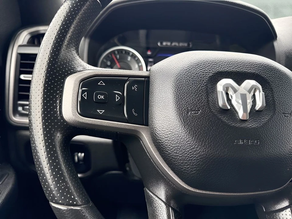 2023 Ram 2500 - Image 13 of 31