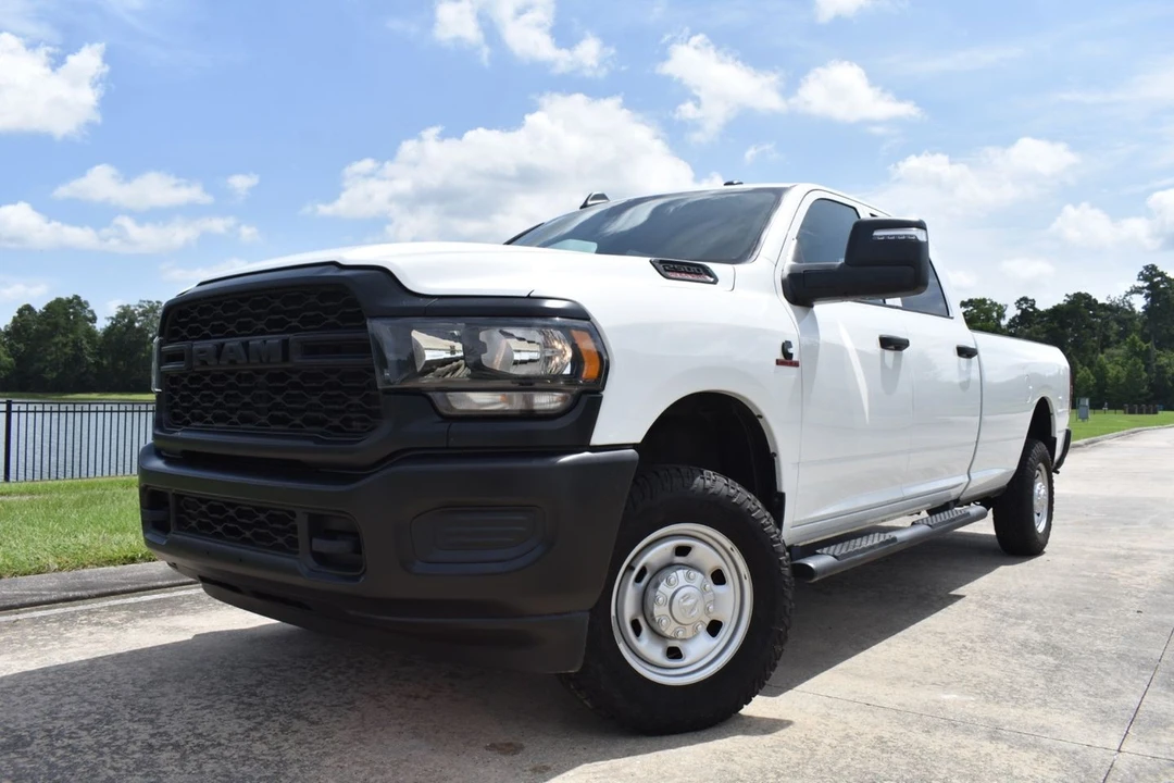 2023 Ram 2500 - Image 5 of 21