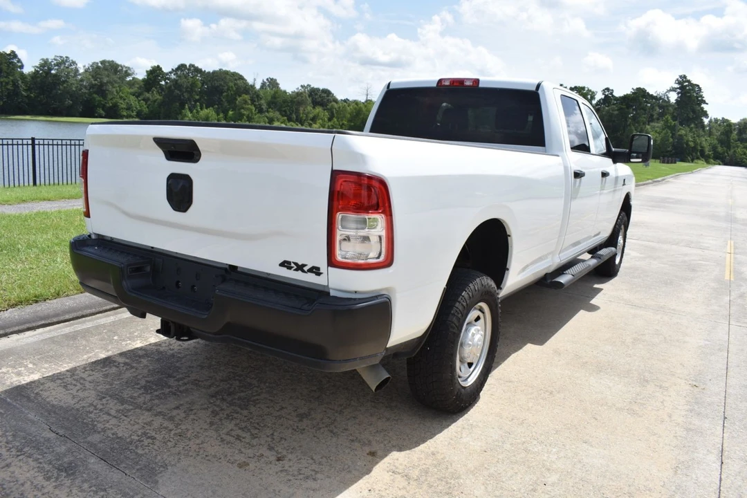 2023 Ram 2500 - Image 4 of 21