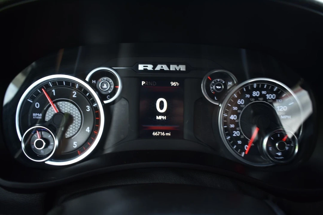 2023 Ram 2500 - Image 12 of 21