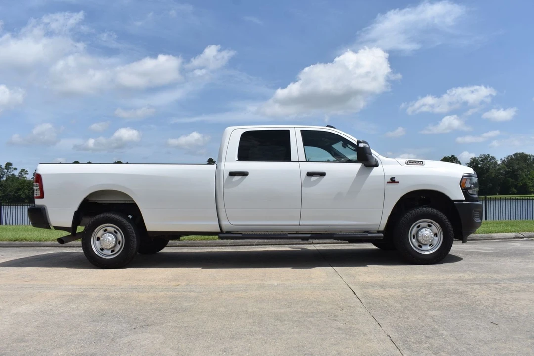 2023 Ram 2500 - Image 3 of 21