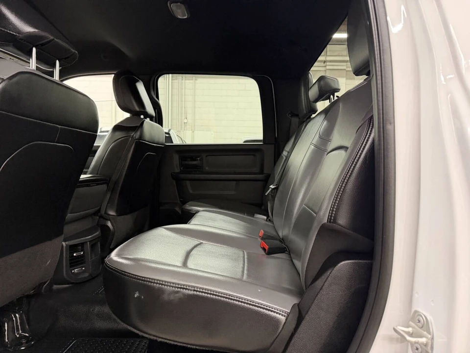 2023 Ram 2500 - Image 7 of 12
