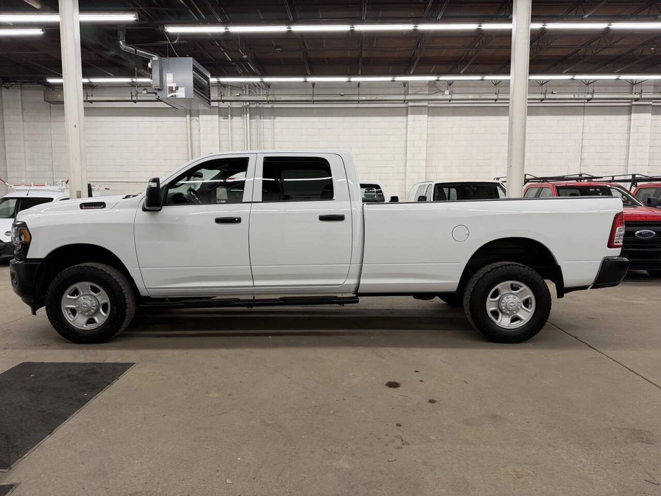2023 Ram 2500 - Image 10 of 12