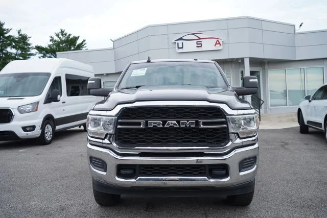 2023 Ram 2500 - Image 4 of 28
