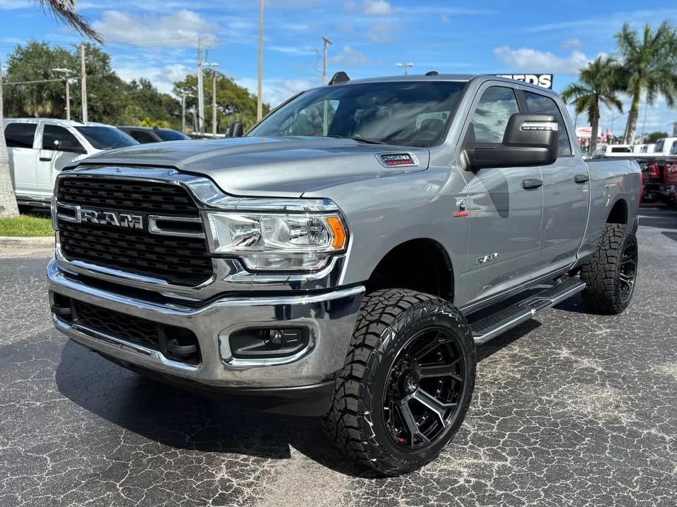 2023 Ram 2500 - Image 2 of 9