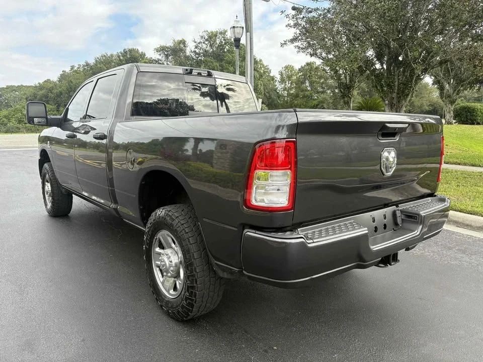 2023 Ram 2500 - Image 4 of 10