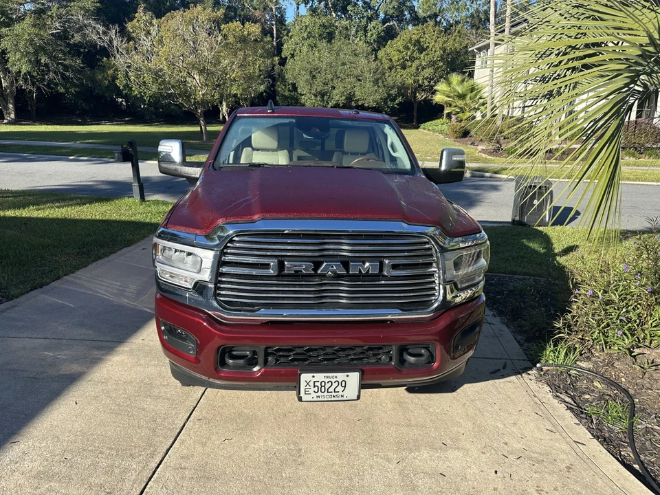 2023 Ram 3500 - Image 3 of 14