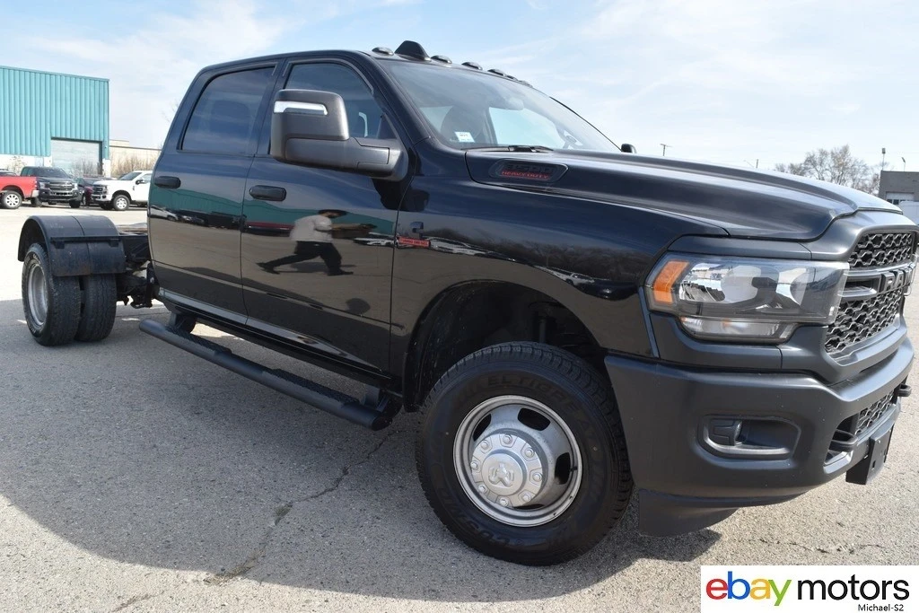 2023 Ram 3500 - Image 3 of 21