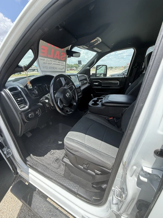 2023 Ram 3500 - Image 12 of 20