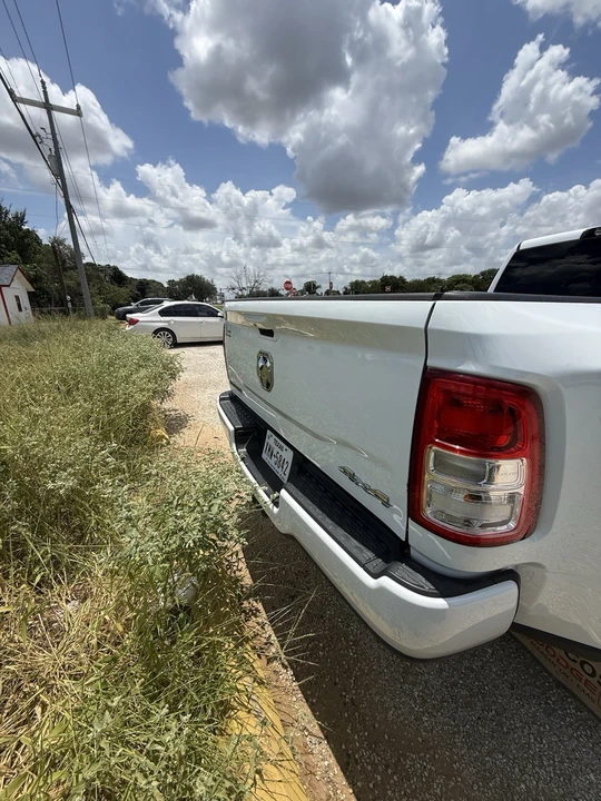 2023 Ram 3500 - Image 4 of 20