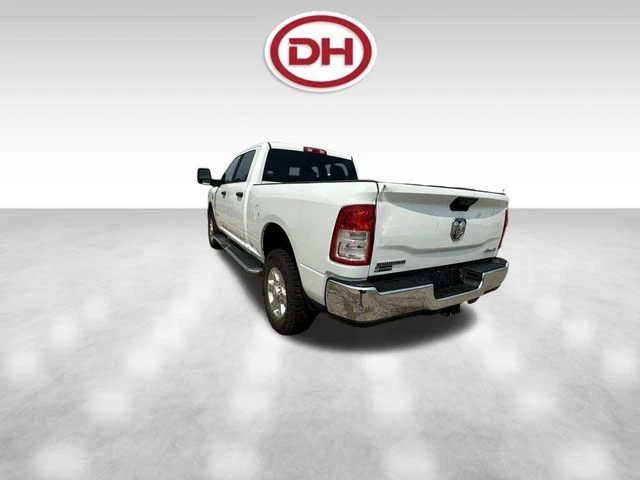 2023 Ram 3500 - Image 9 of 12