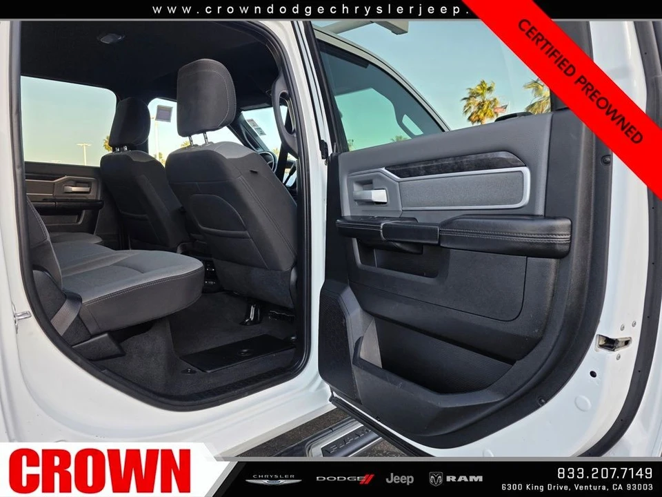 2023 Ram 3500 - Image 17 of 21