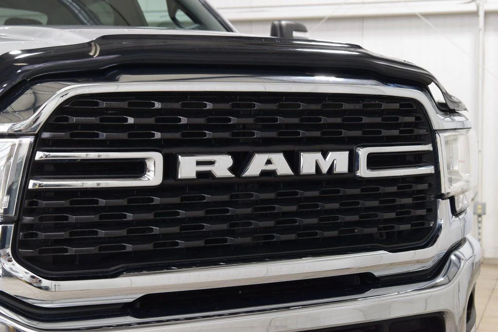2023 Ram 3500 - Image 11 of 21