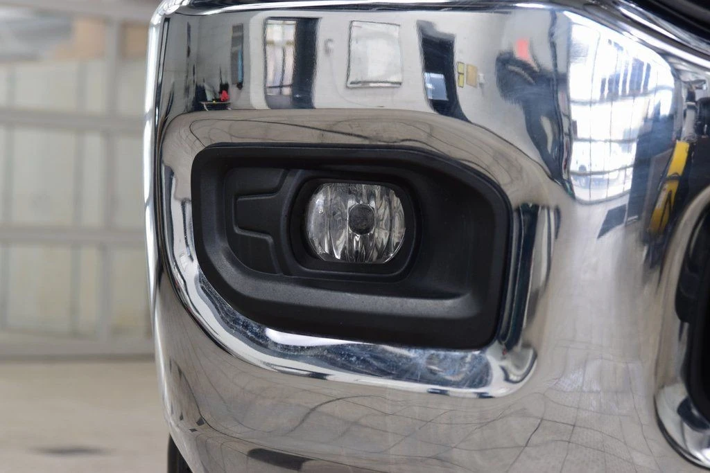 2023 Ram 3500 - Image 14 of 21