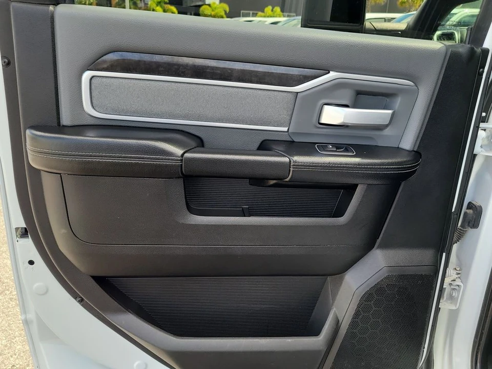 2023 Dodge Ram 4th Gen - Image 10 of 12