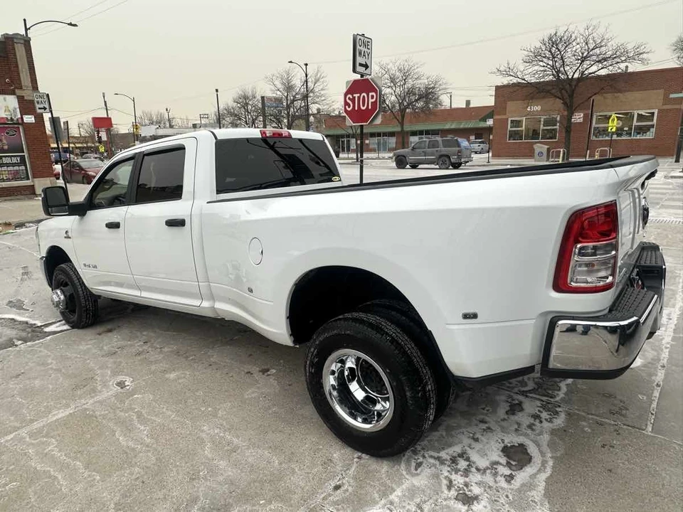 2023 Ram 3500 - Image 5 of 21
