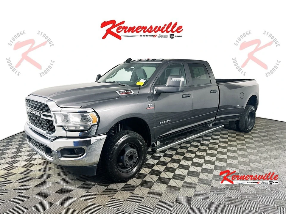2023 Ram 3500 - Image 3 of 12