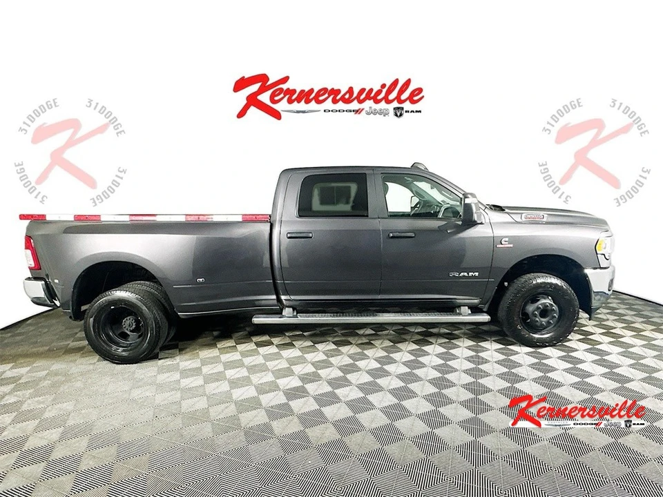 2023 Ram 3500 - Image 8 of 12