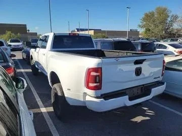2023 Ram 3500 - Image 9 of 11