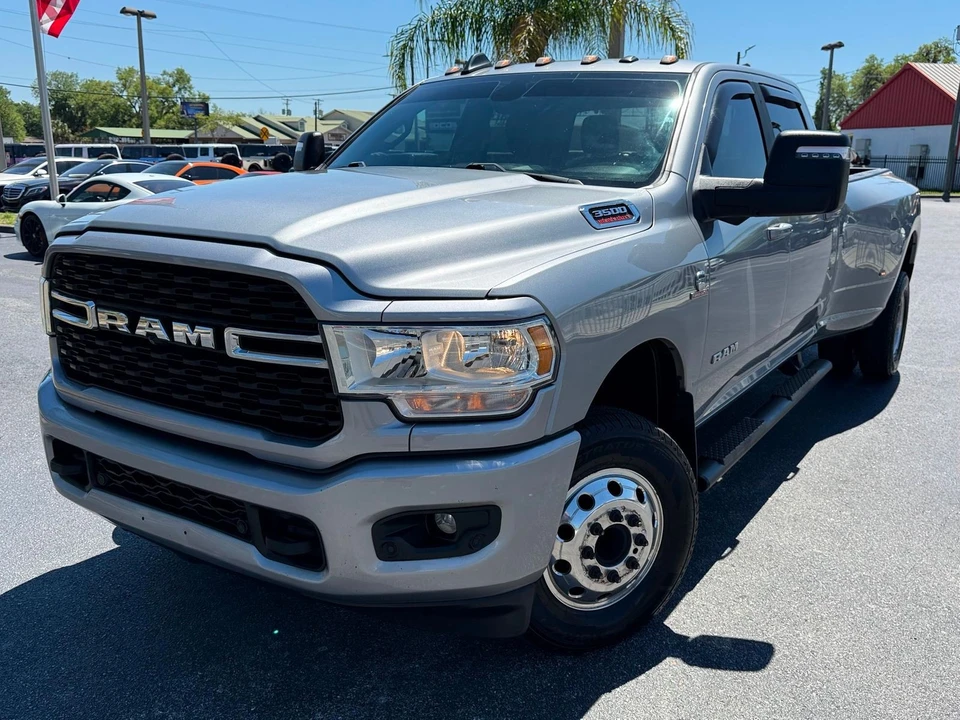 2023 Ram 3500 - Image 6 of 12