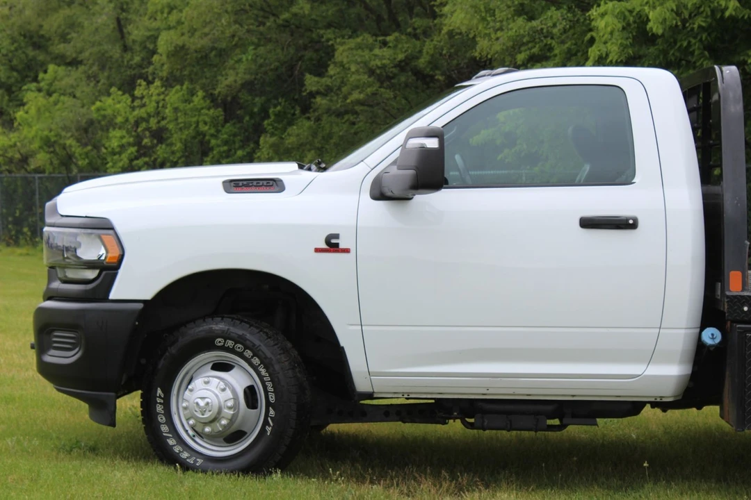 2023 Ram 3500 - Image 3 of 12