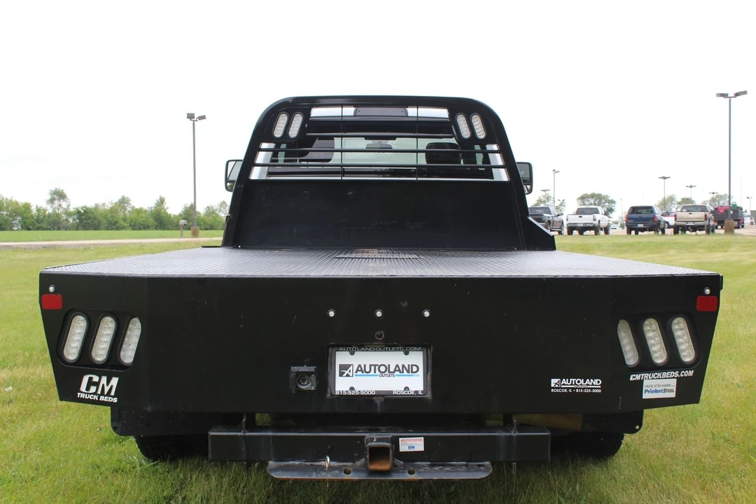 2023 Ram 3500 - Image 6 of 12