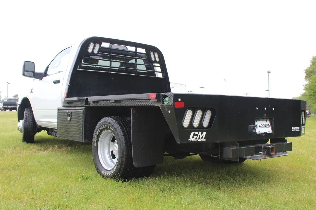 2023 Ram 3500 - Image 5 of 12