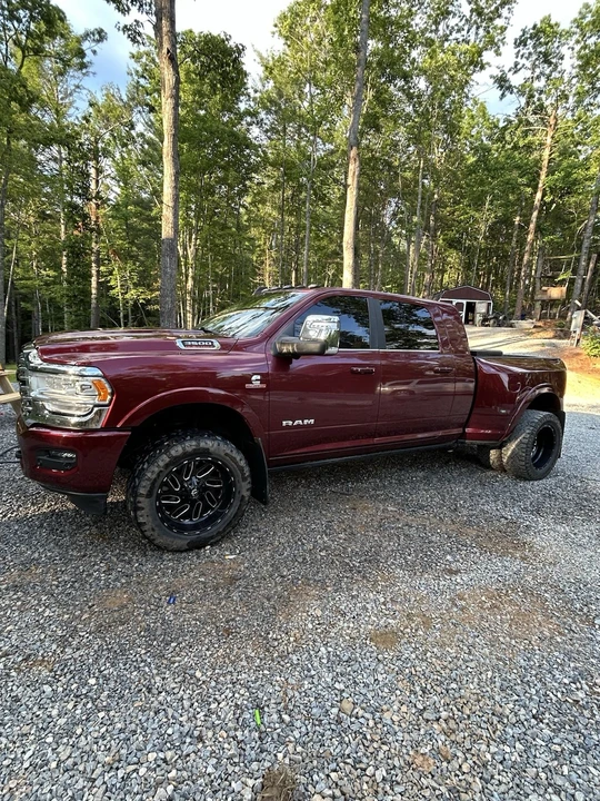 2023 Ram 3500 - Image 19 of 19