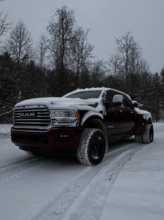 2023 Ram 3500 - Image 3 of 19