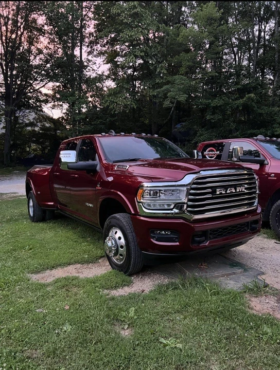 2023 Ram 3500 - Image 5 of 19