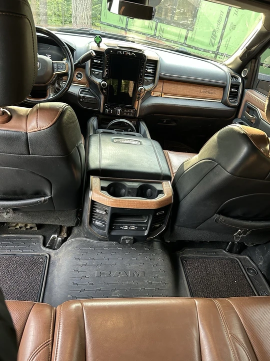 2023 Ram 3500 - Image 8 of 19
