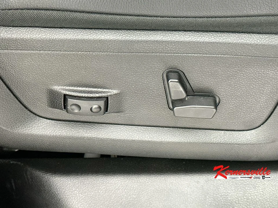 2023 Ram 3500 - Image 23 of 24