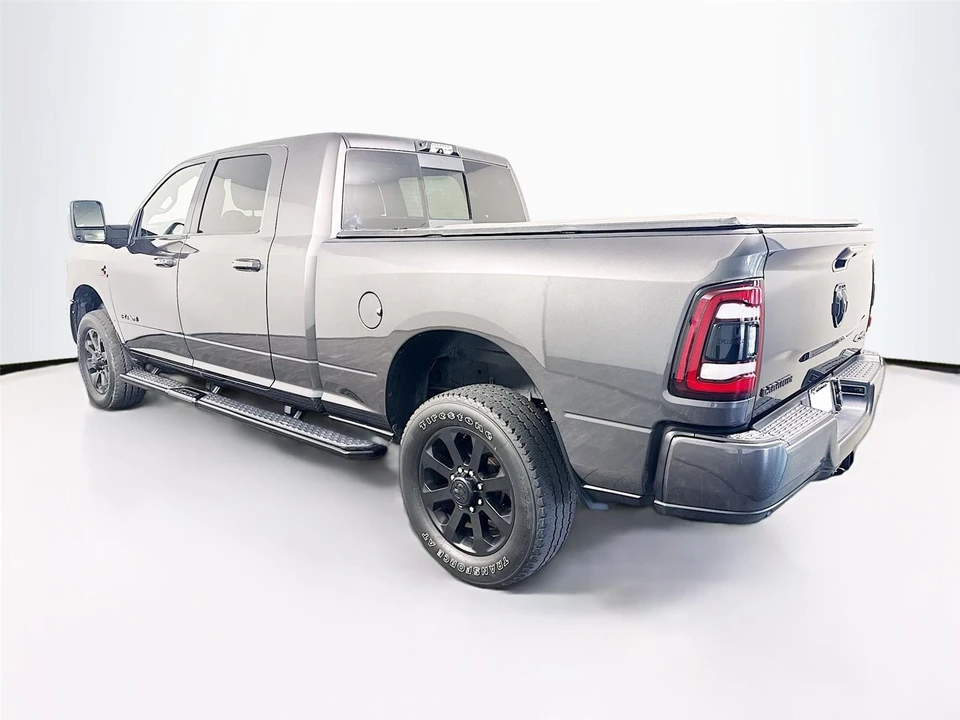2023 Ram 3500 - Image 27 of 31