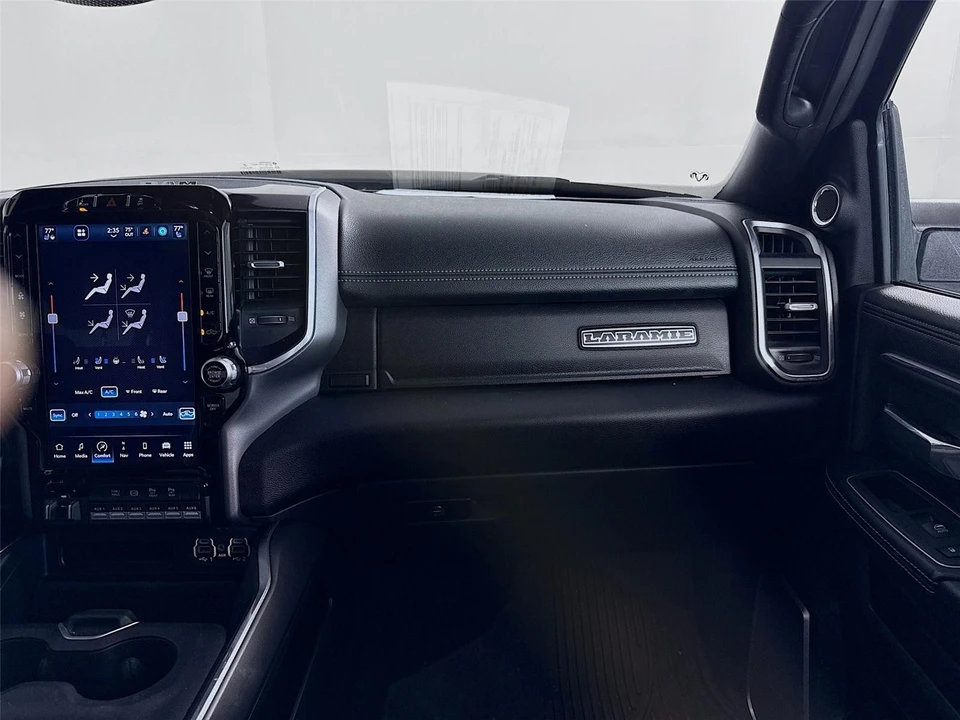 2023 Ram 3500 - Image 20 of 31