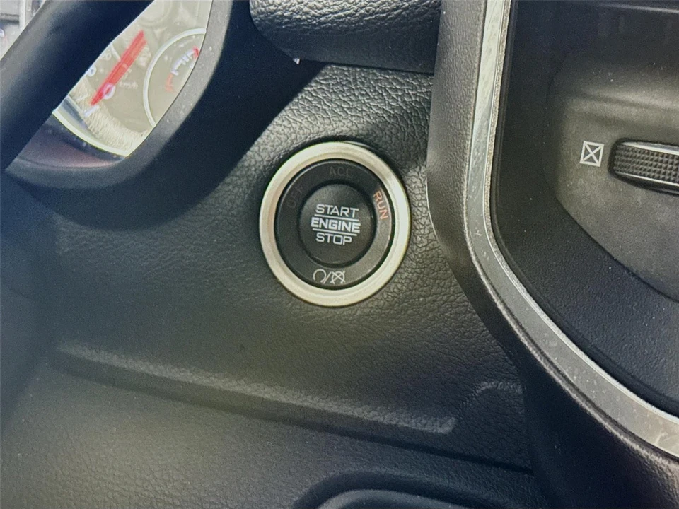2023 Ram 3500 - Image 13 of 31