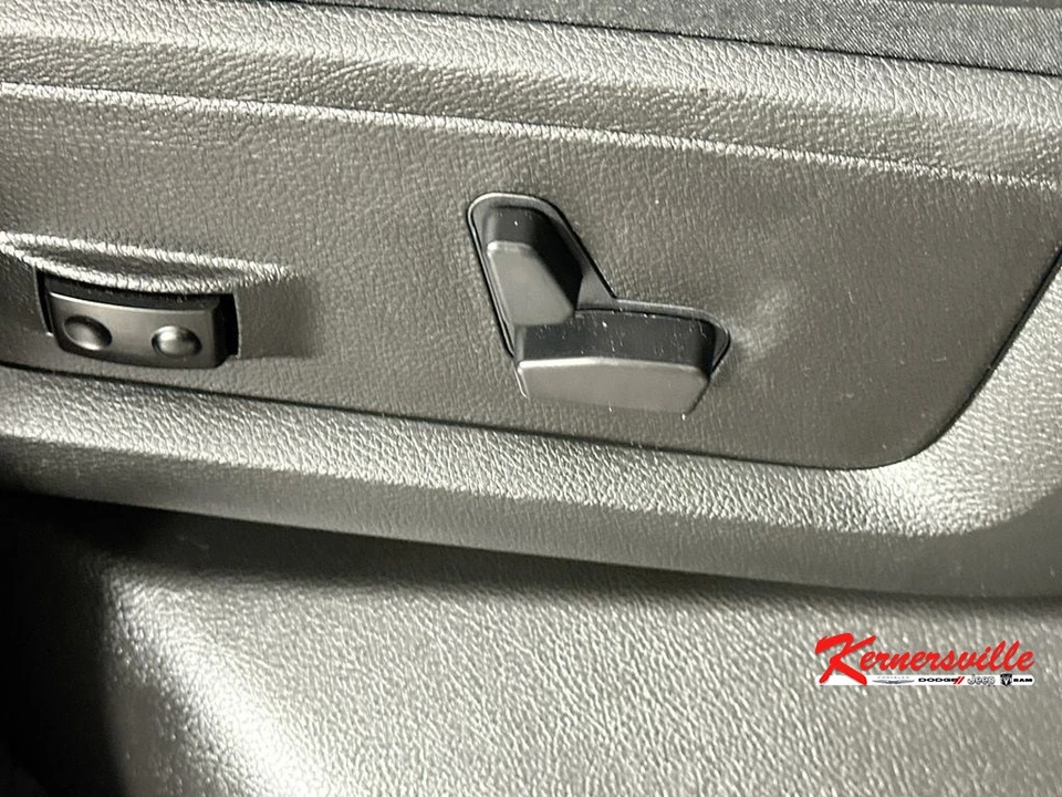 2023 Ram 3500 - Image 23 of 24