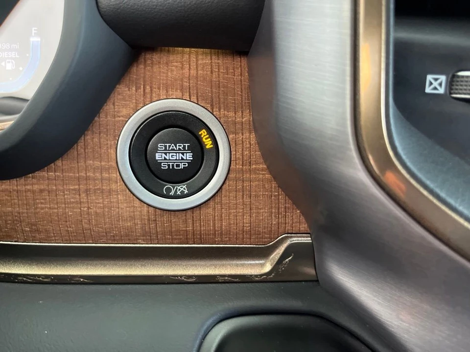 2023 Ram 3500 - Image 11 of 12