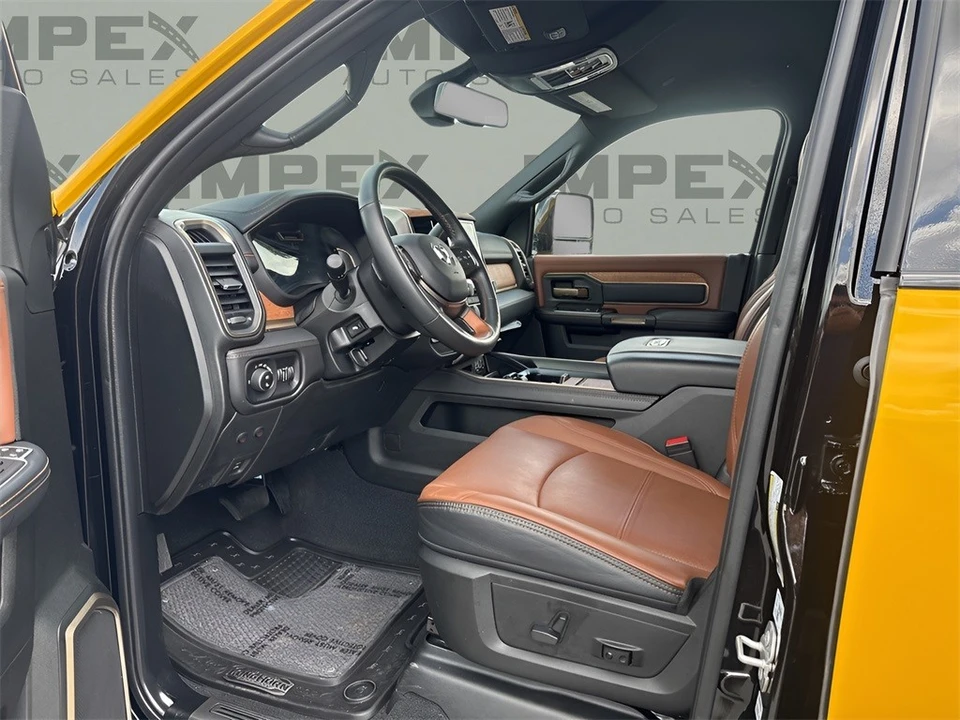 2023 Ram 3500 - Image 9 of 12
