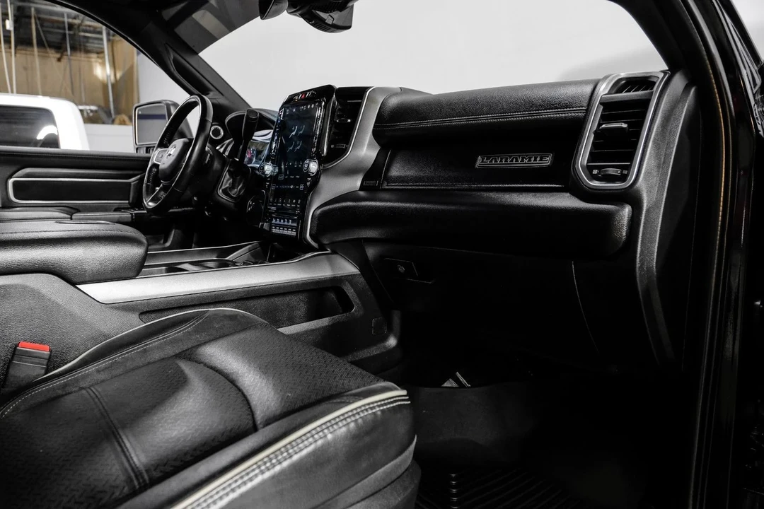 2023 Ram 3500 - Image 19 of 21