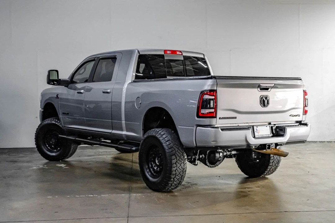2023 Ram 3500 - Image 15 of 31