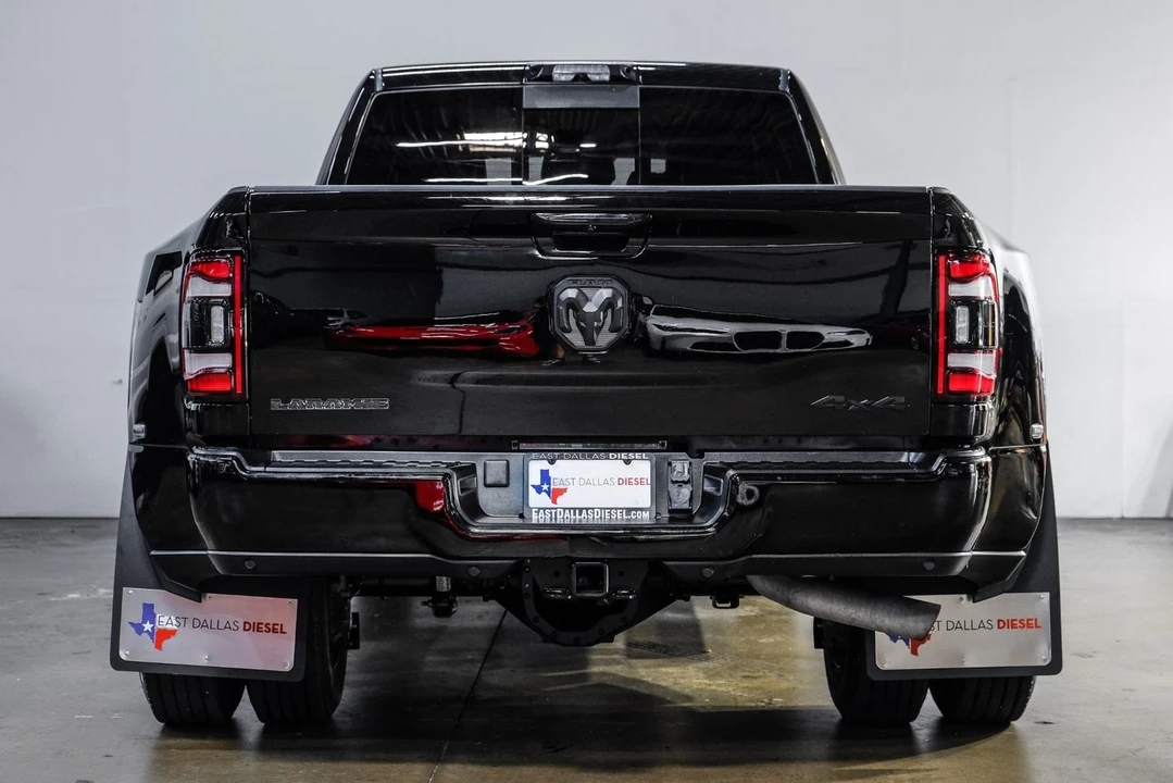 2023 Ram 3500 - Image 14 of 21
