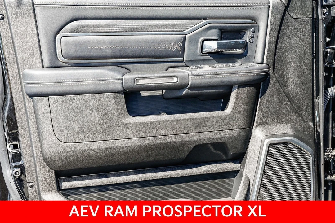 2023 Ram 3500 - Image 22 of 31