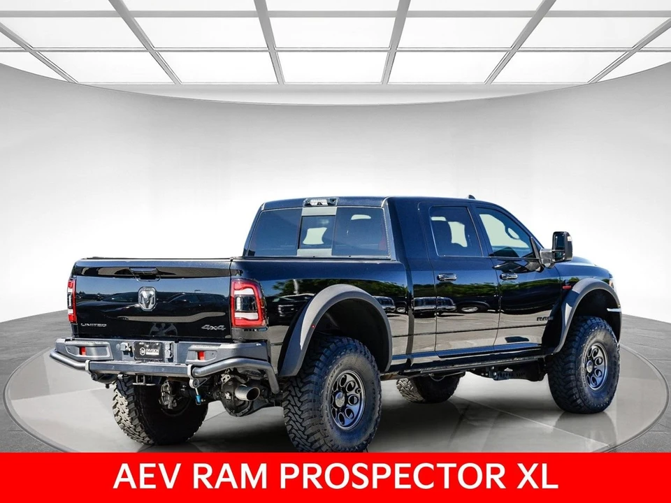 2023 Ram 3500 - Image 4 of 31