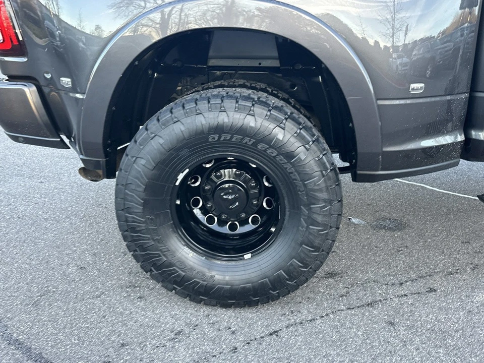 2023 Ram 3500 - Image 18 of 21